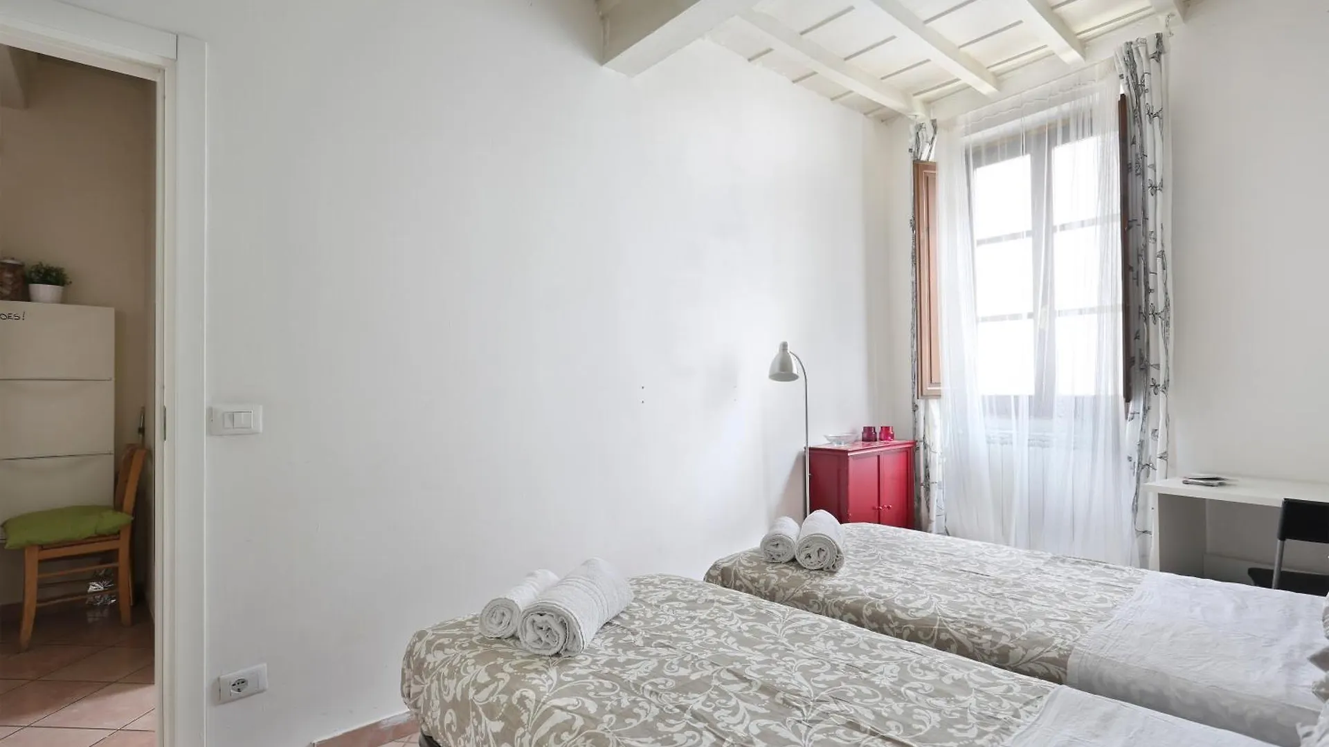 Firenze Central Room For Rent Homestay